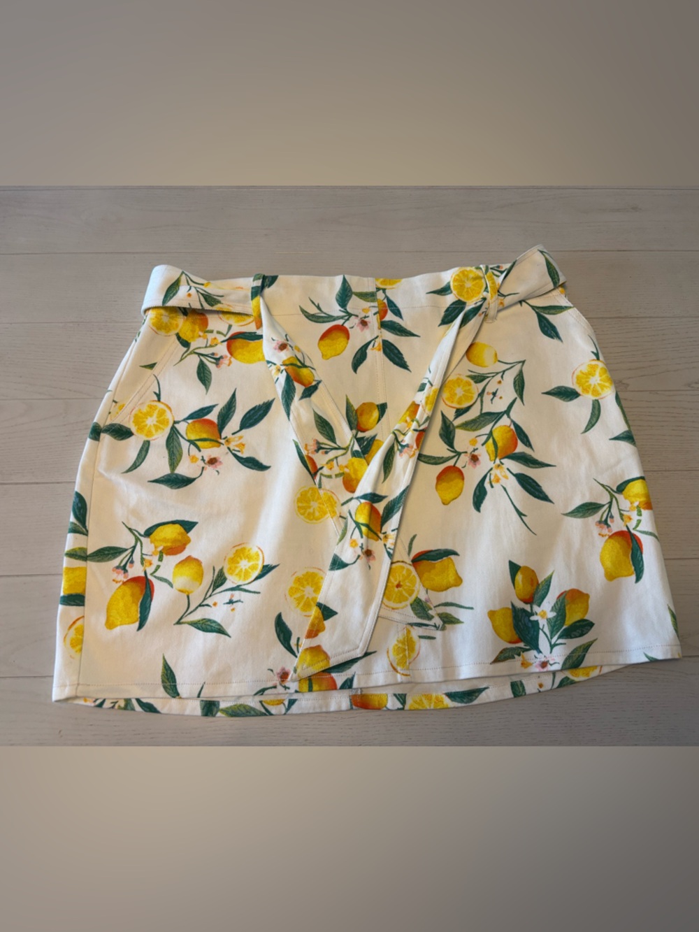 Ophelia Roe denim mini skirt size 16